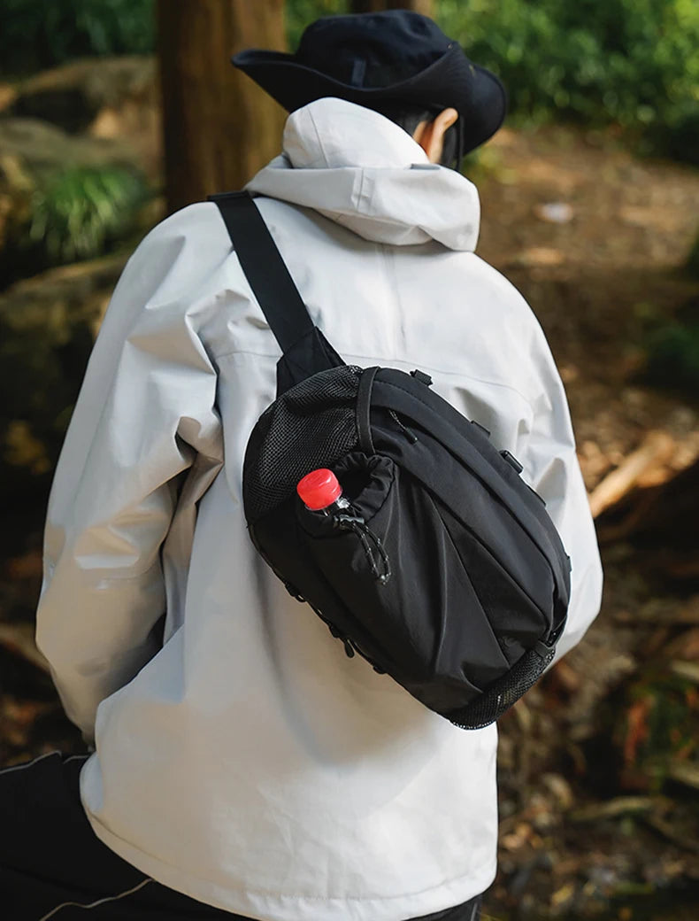 Climbing vest backpack nylon large storage reflective stripes detachable bag - product image