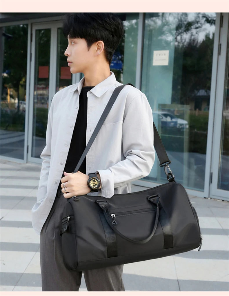 Large fitness tote bag with dry wet separation nylon for men and women - product image