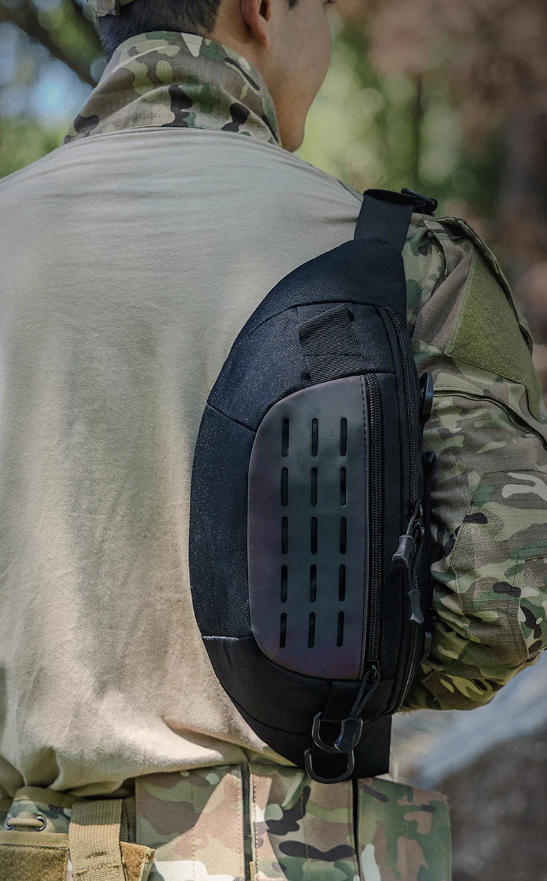 Men's outdoor hiking waterproof nylon durable large capacity waist bag - product image