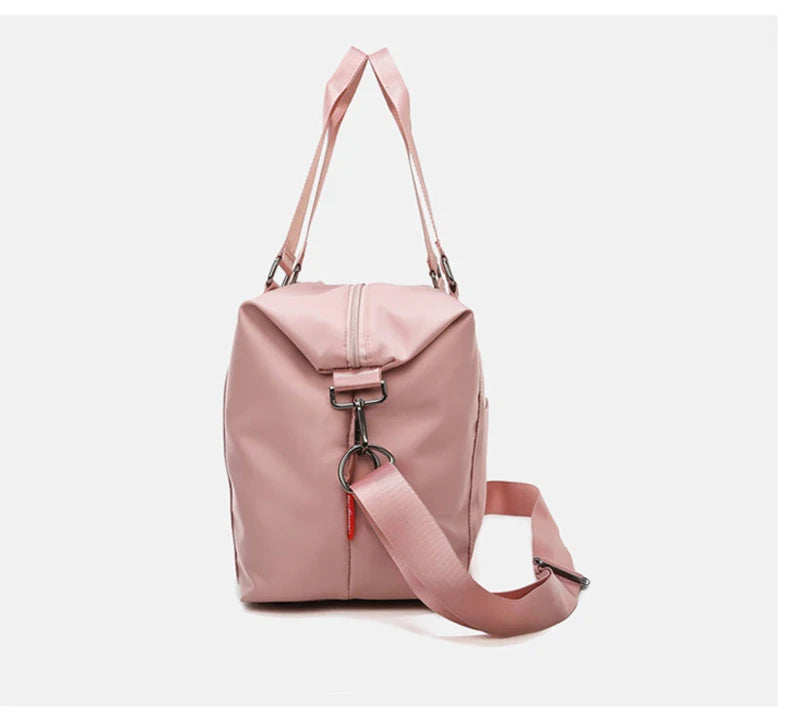 Nylon foldable waterproof fitness crossbody gym bag with adjustable straps - product image
