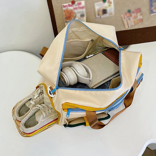 Nylon sports gym bag with shoe compartment and back zipper pocket - product image