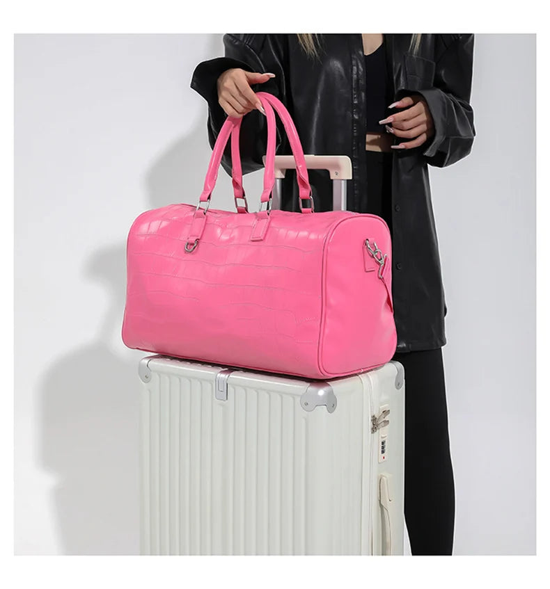 Pu multifunctional women's fitness shoulder bag with adjustable strap - product image
