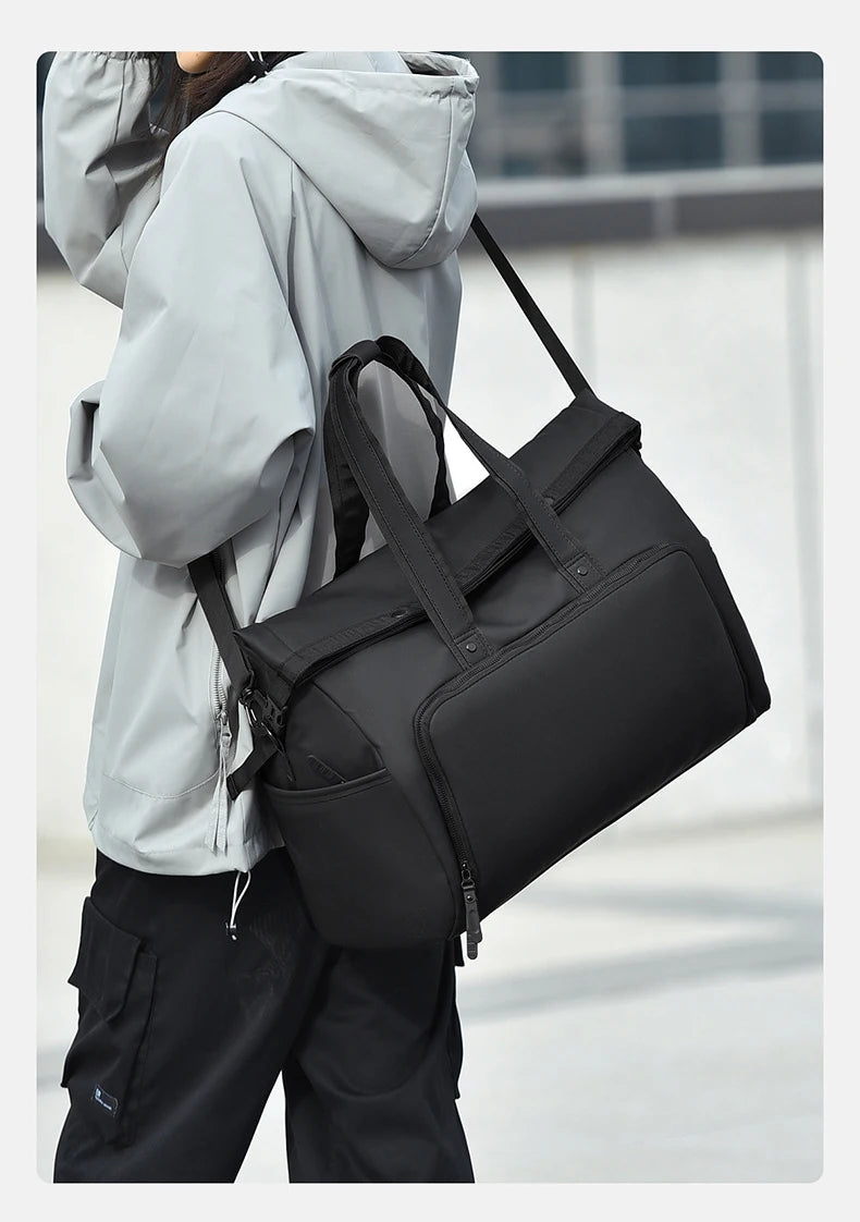 Rolled top dry wet separation fitness duffel backpack outdoor hiking climbing - product image