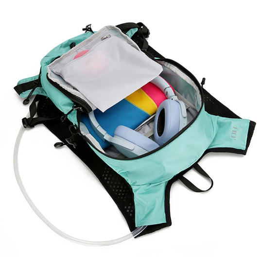 Running hydrating backpack with quick drink system and reflective strips nylon - product image