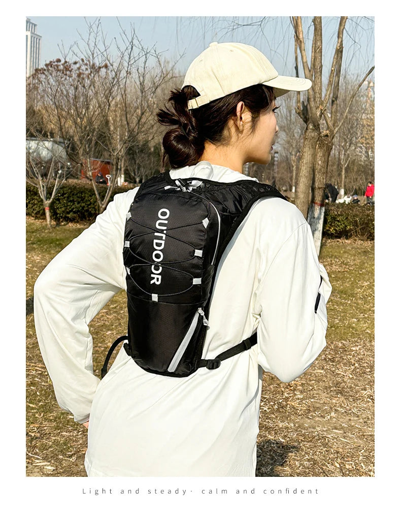 Running hydrating vest backpack with water bladder and reflective strips nylon - product image