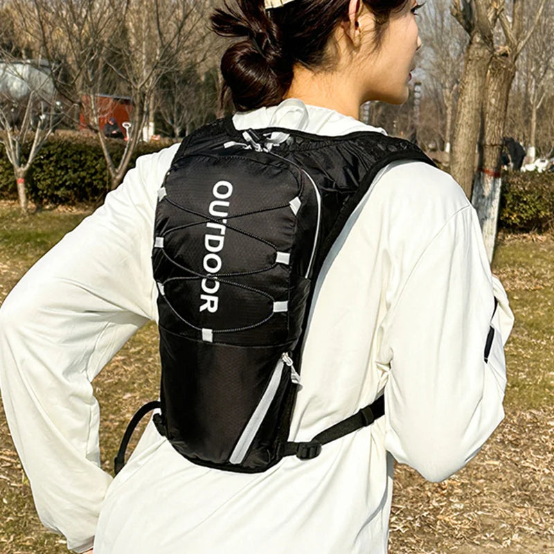 Running hydrating vest backpack with water bladder and reflective strips nylon - product image