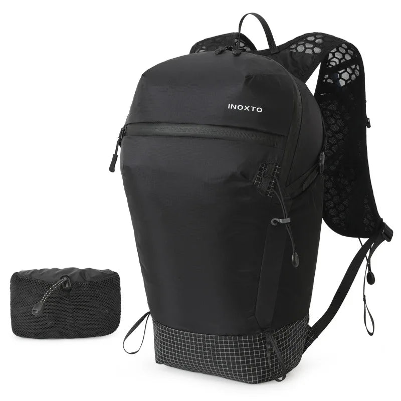 Foldable 14l softback nylon mountaineering backpack with hydration compatibility - product image