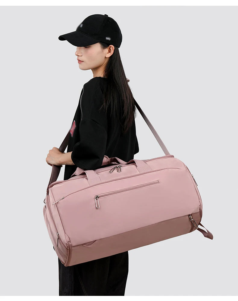 Large capacity nylon fitness sports bag with independent shoe compartment - product image
