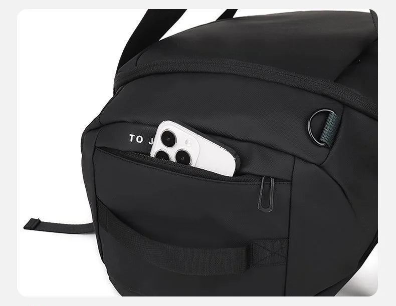 Nylon fitness gym shoulder duffel with independent shoe compartment - product image
