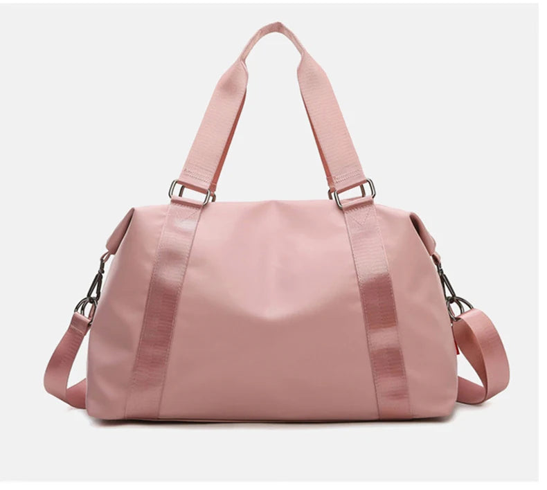 Nylon foldable waterproof fitness crossbody gym bag with adjustable straps - product image
