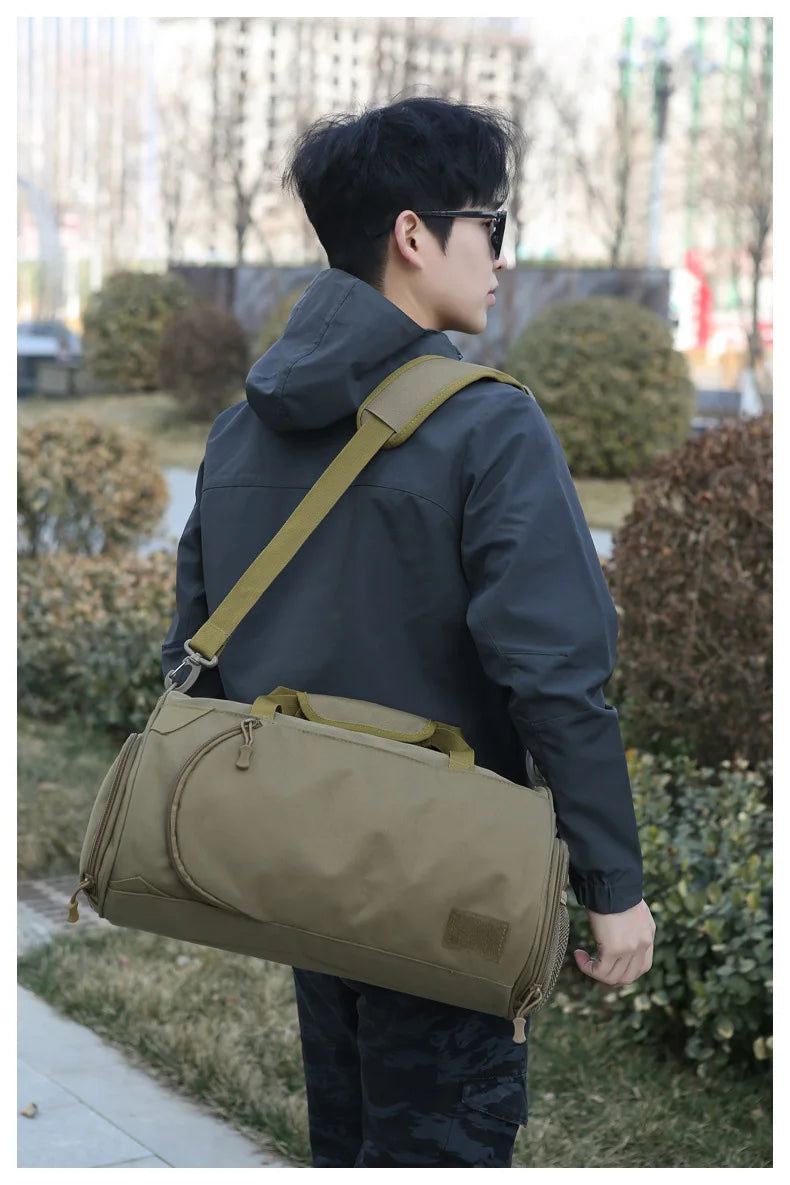 Nylon gym bag with dry wet separation and detachable shoulder strap - product image