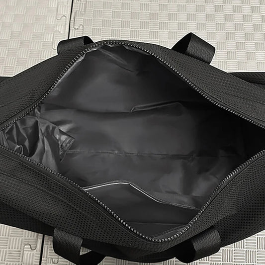 Nylon sports duffel bag with wet dry separation and independent shoe compartment - product image