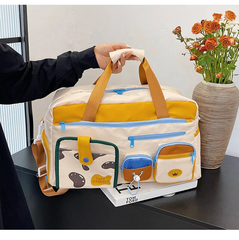 Nylon sports gym bag with shoe compartment and back zipper pocket - product image