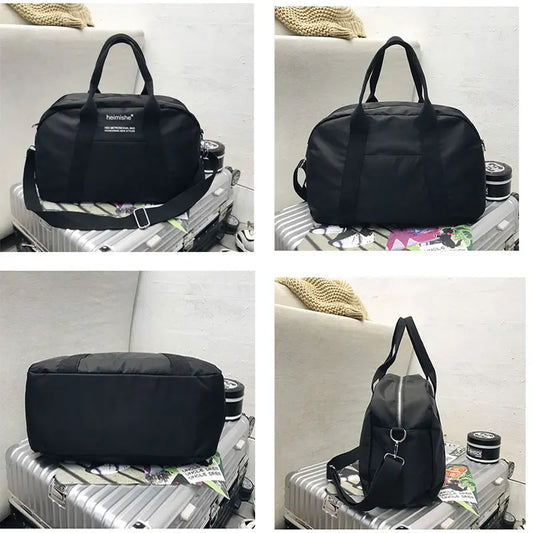 Waterproof nylon gym bag with sturdy handles and detachable shoulder strap - product image